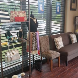 Summerwood Pharmacy - Waiting Area/Boutique