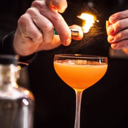 Honey Ryder Cocktail Lounge - First Hotel Twentyseven / Honey Ryder cocktail bar