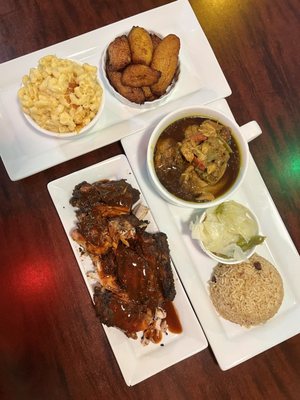 Hungry Eyes Jamacian Restaurant and Bar by null