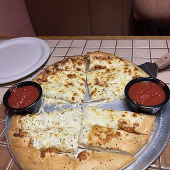 Tommy's Famous A Pizzeria - Dipsticks with marinara sauce - Pizza Near Me - Mountain View, Arkansas