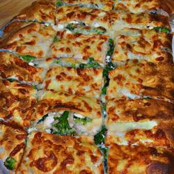 Steve's Pizza - Spinach, Feta and Garlic Calzone