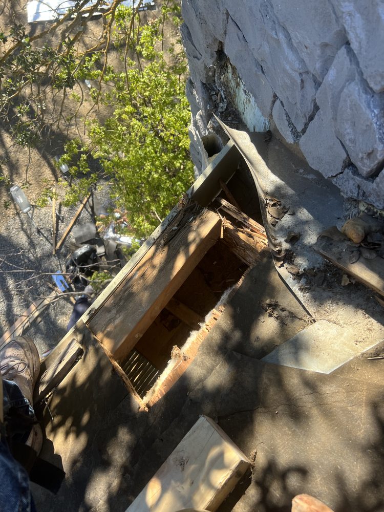 Slide of Roofing Service’s