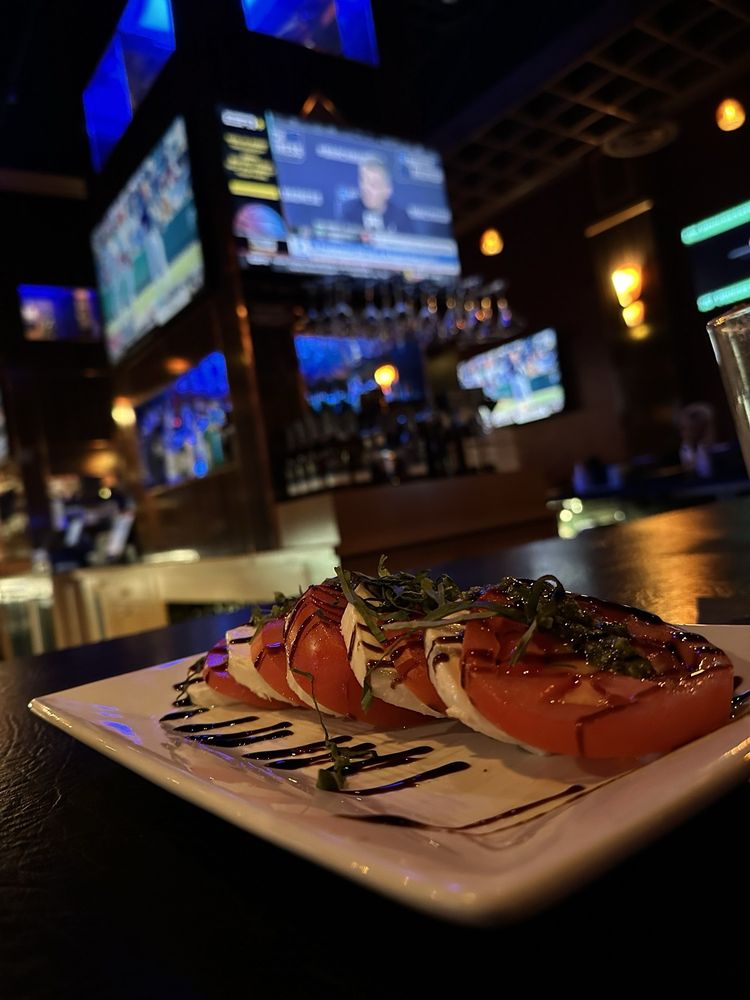 The Martini - Photo 3