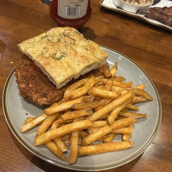 Barrel House Restaurant and Bar - Chicken Sandwich and Fries - Whiskey Bars Near Me - Mt. Juliet, Tennessee