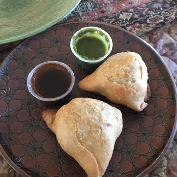 Fresh Curry Chefs - Best samosas ever - Indian Near Me - Camarillo, California Fresh Curry Chefs - Best samosas ever - Indian Near Me - Camarillo, California