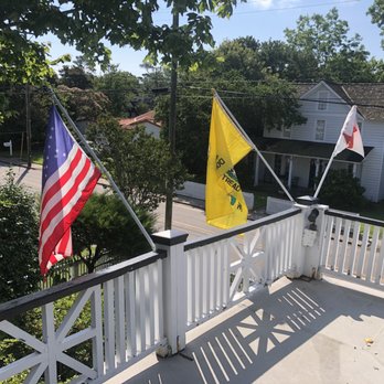 White Doe Inn - Balcony outside of Raleigh Suite - Bed & Breakfast Near Me - Manteo, North Carolina