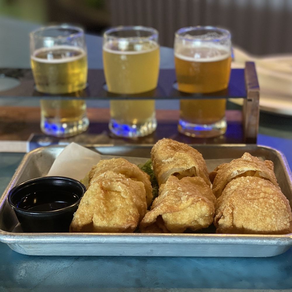 Ocean Republic Brewing - Mac 'n' Cheese Egg Rolls - Brewpubs Near Me - Stuart, Florida