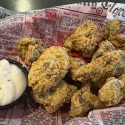 Timber Creek - 1/2 lb gizzards and cream gravy