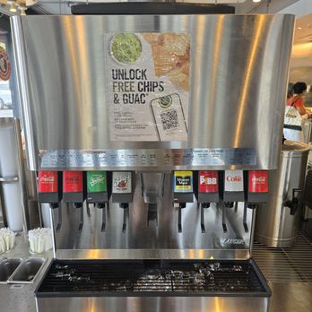 Chipotle Mexican Grill - Fountain Soda - Mexican Near Me - Paramus, New Jersey