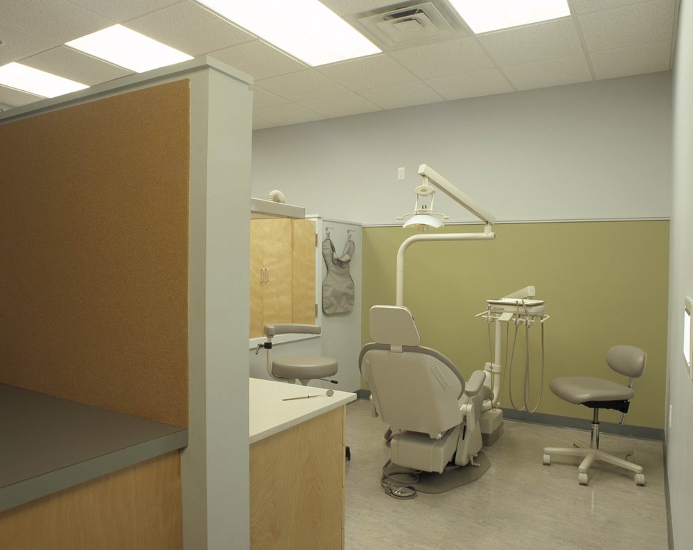 LAWNDALE DENTAL Updated October 2024 7062 Lawndale St, Houston