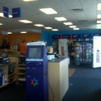 FedEx Office Print & Ship Center - Fed ex - Shipping Centers Near Me - Springfield, Virginia