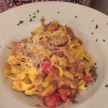 Il Chianti - Fungi pasta - Wine Bars Near Me - Rome, RM Il Chianti - Fungi pasta - Wine Bars Near Me - Rome, RM