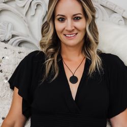 Monica Corrales, CMT - Seaesta Massage - Hello! I can't wait to meet you :)