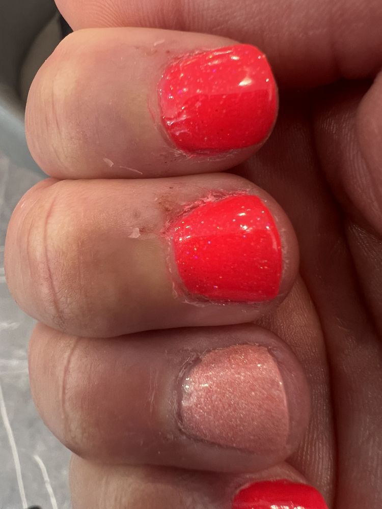 LA NAILS Updated August 2024 11 Photos & 18 Reviews 1500 Clinton