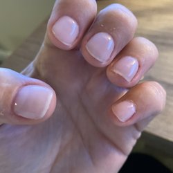 D-luxe Nail Spa - This is a dip. What in the AF.