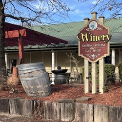 Indian Creek Village Winery