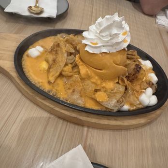 When In Bangkok - Thai tea sizzling roti - Thai Near Me - Flushing, New York When In Bangkok - Thai tea sizzling roti - Thai Near Me - Flushing, New York