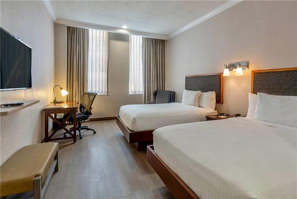 Wyndham Garden Baronne Plaza New Orleans by null