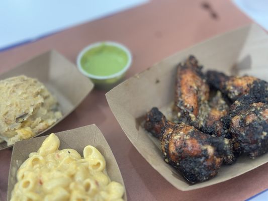 Feges BBQ by null