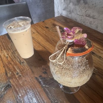 Cajé Coffee Roasters - Haley St - Coffee Roasteries Near Me - Santa Barbara, California