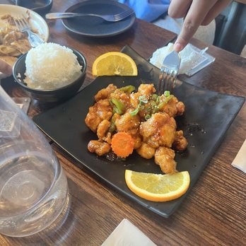 Big Bear Sushi & Thai - ORANGE CHICKEN - Thai Near Me - Chicago, Illinois