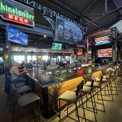 Water Street Brewery Oak Creek - Inside Bar