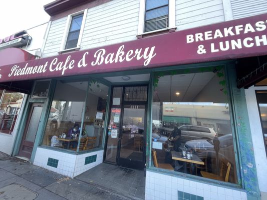 Piedmont Cafe & Bakery by null