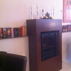 Bücherzimmer u Cafe - Sehr gemütlich