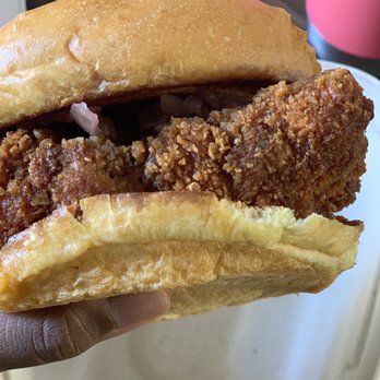Hetchy's Hots - Szetchy Hot Sandwich - Chicken Shop Near Me - San Francisco, California