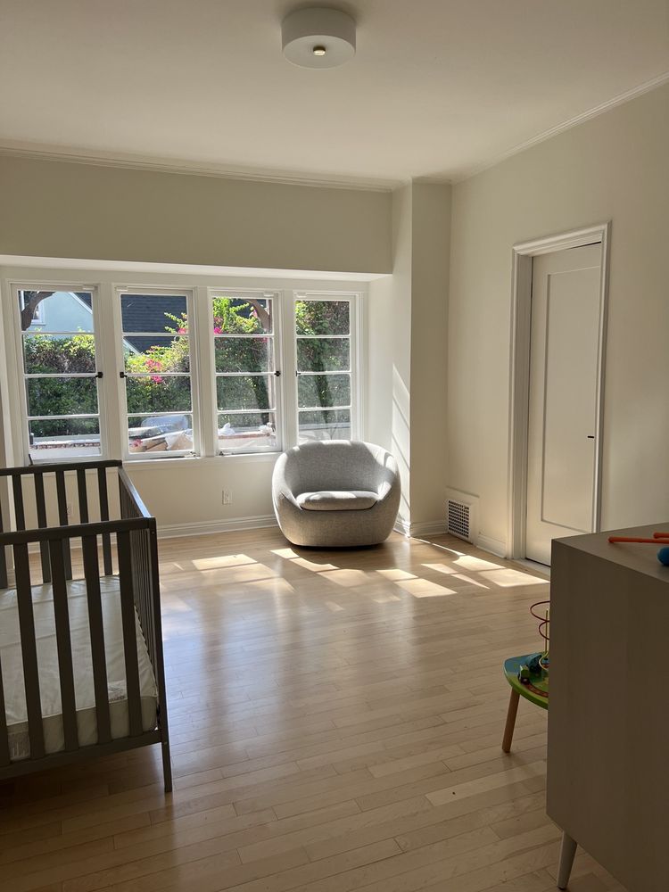 Slide of Modern Builders