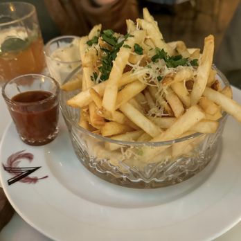 Vanderpump A Paris - Frites - delicious with the sauces - French Near Me - Las Vegas, Nevada Vanderpump A Paris - Frites - delicious with the sauces - French Near Me - Las Vegas, Nevada