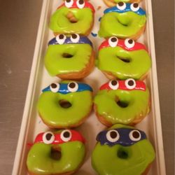 Spooner Bake Shoppe - Ninja turtle doughnuts