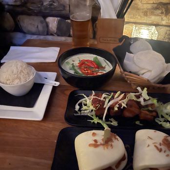 The Grafton Arms - Chicken Bao Buns, Vegetable Green Thai Curry, Fried Pork Belly - Pubs Near Me - London, XGL The Grafton Arms - Chicken Bao Buns, Vegetable Green Thai Curry, Fried Pork Belly - Pubs Near Me - London, XGL