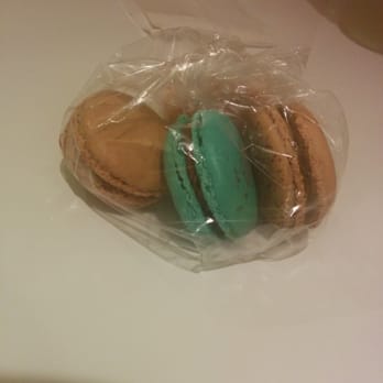 Macaron Parlour - Tiramisu, earl grey, tiramisu - Bakeries Near Me - New York, New York