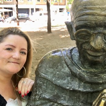 Jardins de Gandhi - Parks Near Me - Barcelona, B