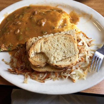 The Parkway Cafe - Southwest Omelet (with the fabulous green chile sauce), sourdough toast, and shredded potatoes. - Breakfast & Brunch Near Me - Boulder, Colorado The Parkway Cafe - Southwest Omelet (with the fabulous green chile sauce), sourdough toast, and shredded potatoes. - Breakfast & Brunch Near Me - Boulder, Colorado