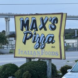Max's Pizza-Surf City - Max's Sign