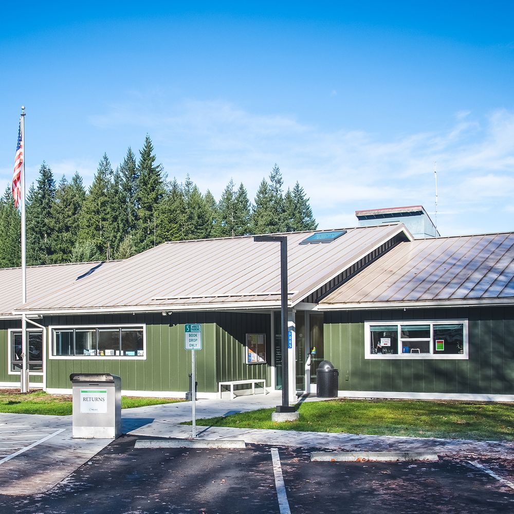 DARRINGTON LIBRARY Updated September 2024 45 Photos 1005 Cascade