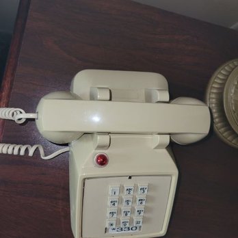 Split Rock Resort - Phone not connected. No dial tone. - Ski Resorts Near Me - Lake Harmony, Pennsylvania Split Rock Resort - Phone not connected. No dial tone. - Ski Resorts Near Me - Lake Harmony, Pennsylvania