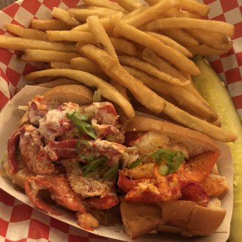 Red Hook Lobster Pound - Half classic and half Connecticut- it was ok - Seafood Near Me - Brooklyn, New York Red Hook Lobster Pound - Half classic and half Connecticut- it was ok - Seafood Near Me - Brooklyn, New York