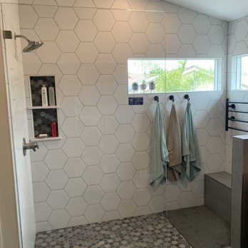 Noma Design & Build - New walk-in shower - General Contractors Near Me - San Diego, California Noma Design & Build - New walk-in shower - General Contractors Near Me - San Diego, California