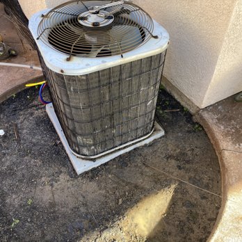 Frosty's Heating And Air Conditioning - Out with the old R 22 condenser, compressor failure. Call Frosty's for your R 22 replacement to a R 407C . - Heating & Air Conditioning/HVAC Near Me - Temecula, California