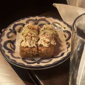 Do Not Disturb - Crab crispy rice - Speakeasies Near Me - New York, New York Do Not Disturb - Crab crispy rice - Speakeasies Near Me - New York, New York