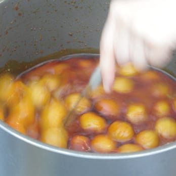 Night It Up! - Curry Chicken Balls - Street Vendors Near Me - Markham, Ontario