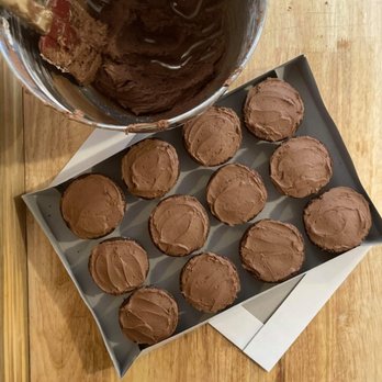 Tammie's Bread - Chocolate Cupcakes - Bakeries Near Me Tammie's Bread - Chocolate Cupcakes - Bakeries Near Me
