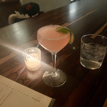 MADE Hotel - Moskkovskaya cosmo! Intense lime. - Cocktail Bars Near Me - New York, New York MADE Hotel - Moskkovskaya cosmo! Intense lime. - Cocktail Bars Near Me - New York, New York