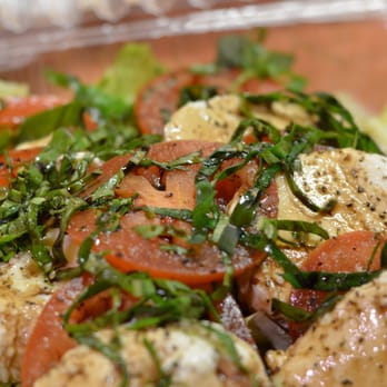 Cafe Dulce - Caprese Salad - Coffee & Tea Near Me - Los Angeles, California
