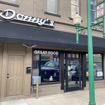 Donny's - Outside - Sports Bars Near Me - Wellington, Ohio