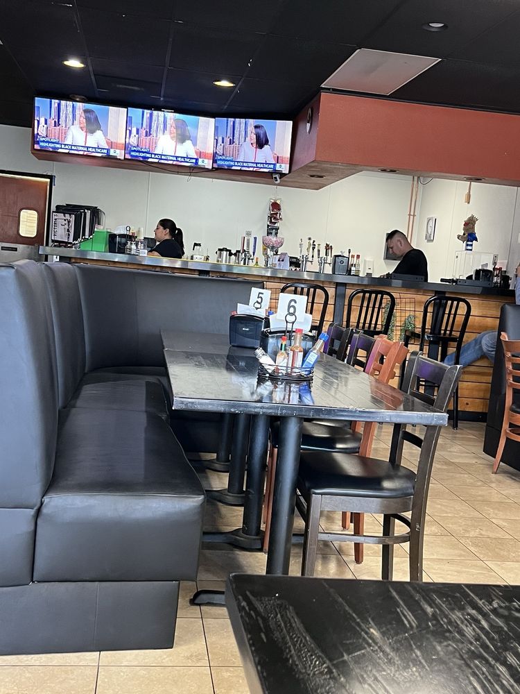Victoria’s Cafe
