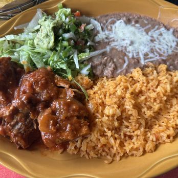 Fiesta Grande - Carnitas in red sauce - Mexican Near Me - Marysville, Ohio
